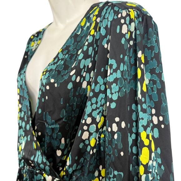 Torrid Satin Surplice Tie Cut Out Back 40260416 Long Sleeve Teal Blouse Top 4X - Picture 10 of 16